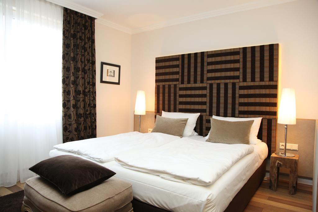 Wilhelm Busch Hotel 4*